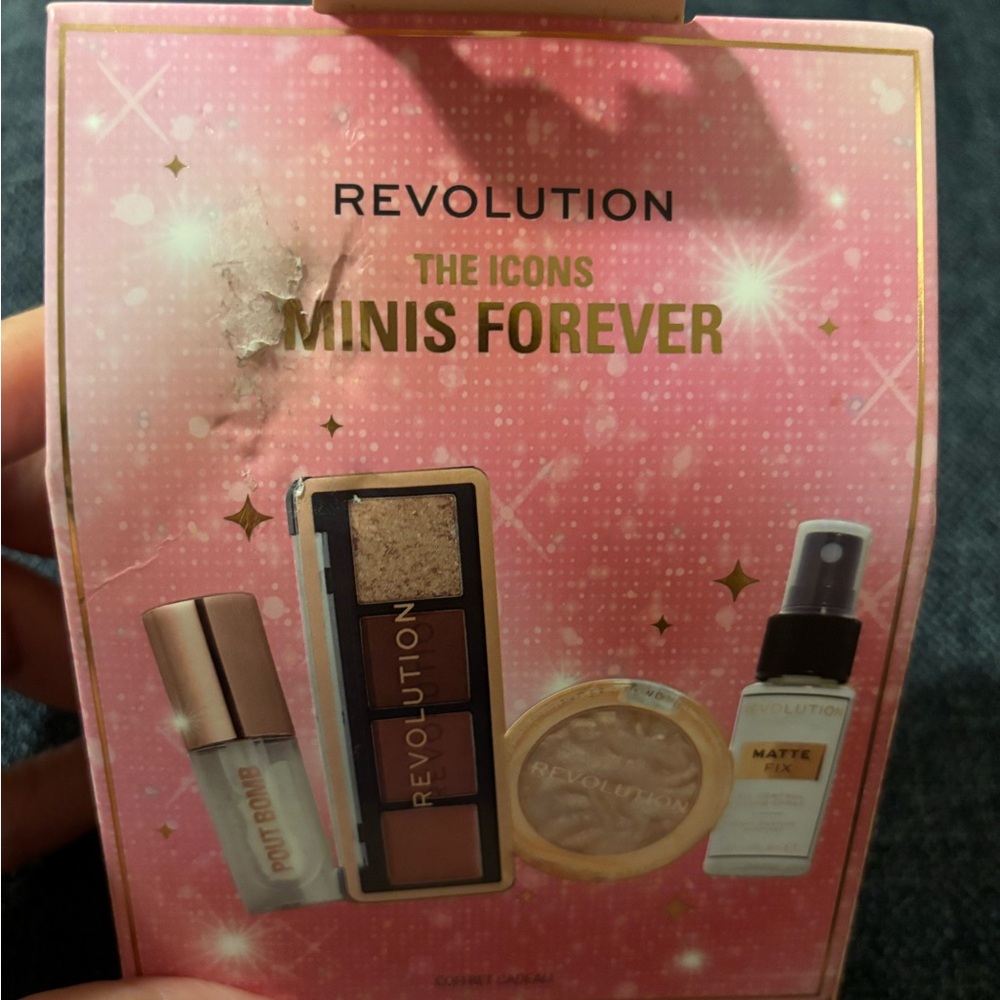 Revolution NEW Minis Forever Lip Gloss and Makeup Set - Picture 8 of 12